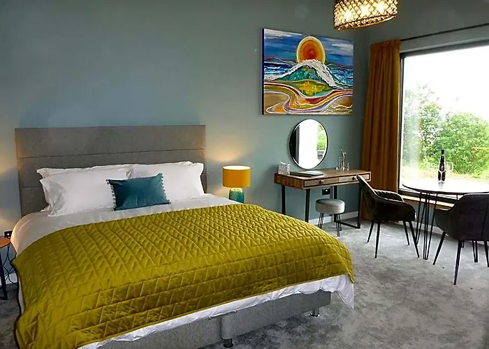 Stones Luxury B&B With Hot Tub And Self-Contained Rooms